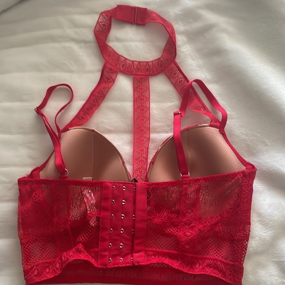 Victoria’s Secret very sexy bra 34C new with tags - Picture 3 of 4